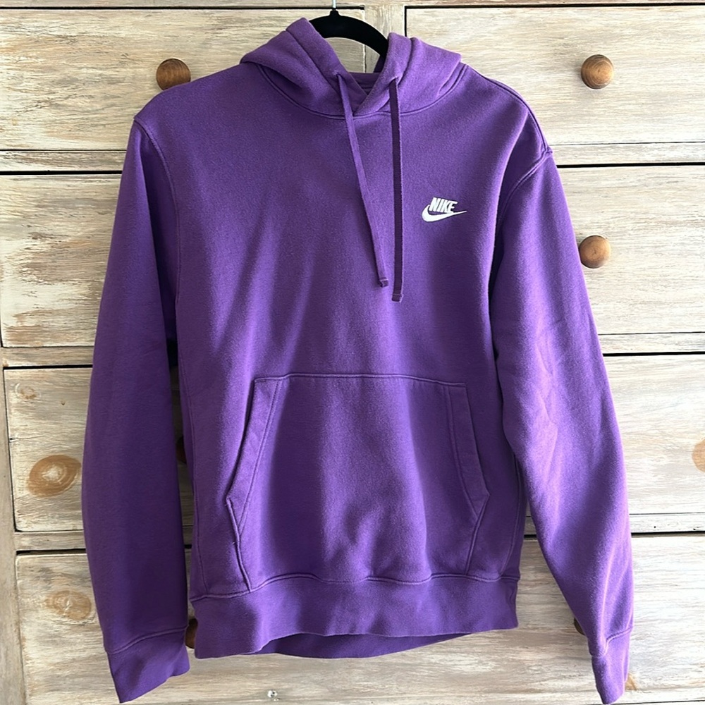 EUC Nike Women’s Sportswear Club Fleece Hoodie